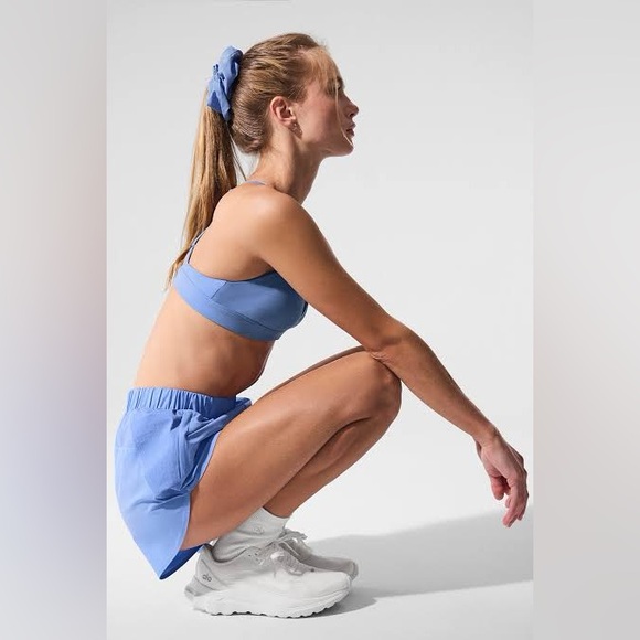 ALO YOGA | ✨NEW✨ Splendor Bra in Crystal Clear Blue/White - Picture 3 of 5